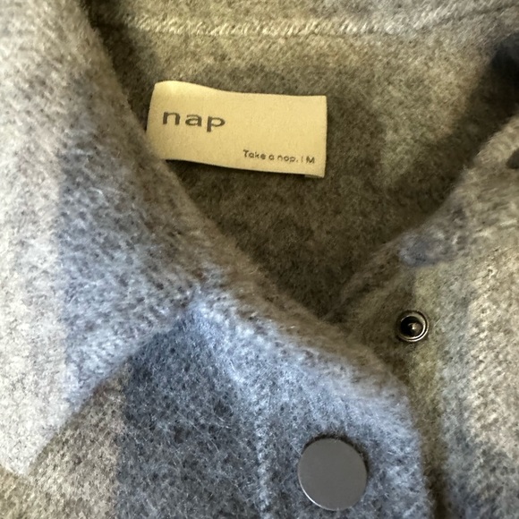 New with tag Oversized Wool-Cashmere Jacket size Medium - Picture 10 of 14